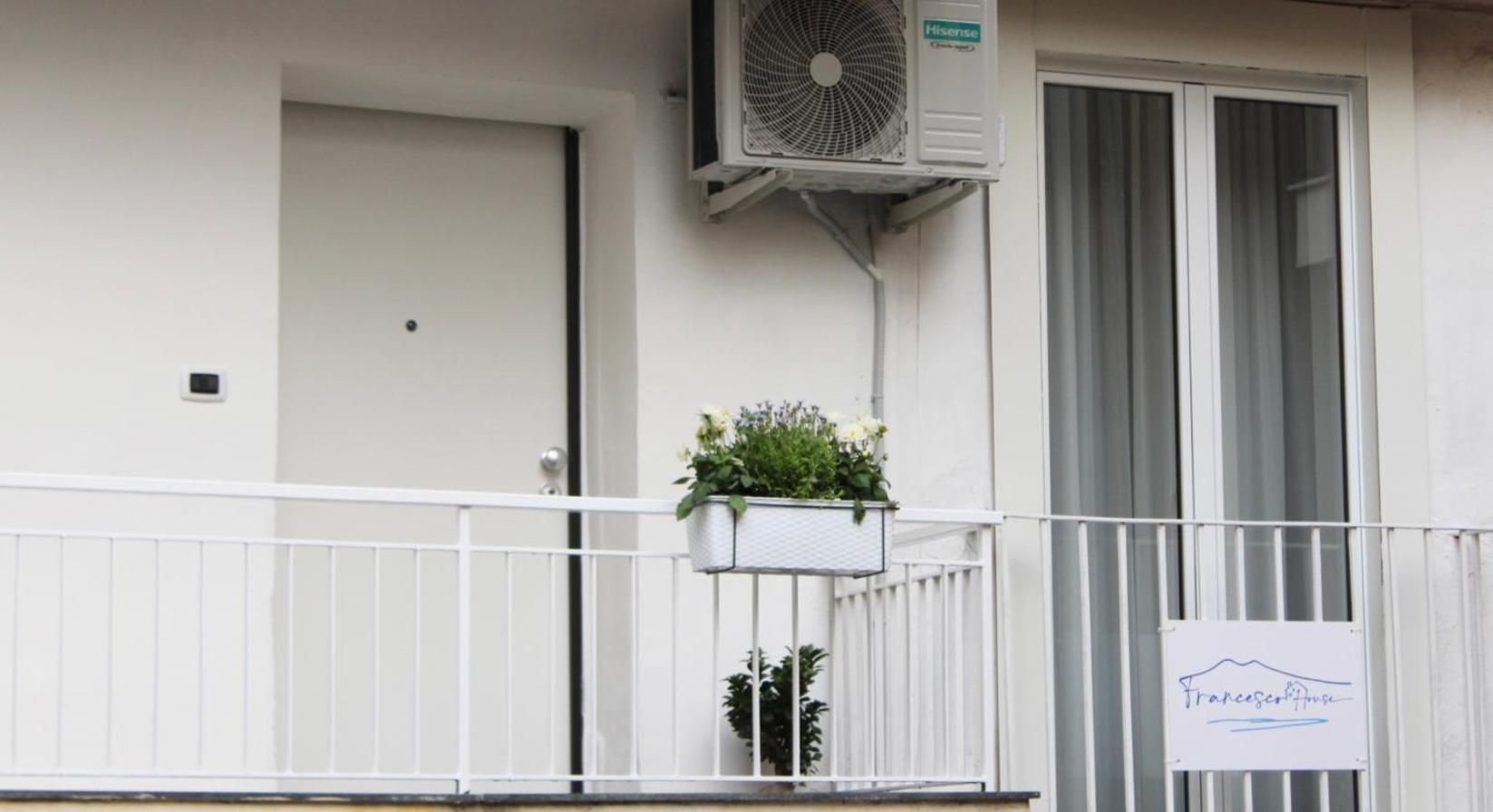 卡斯特拉玛雷帝斯达比亚Francesco House住宿加早餐旅馆 外观 照片